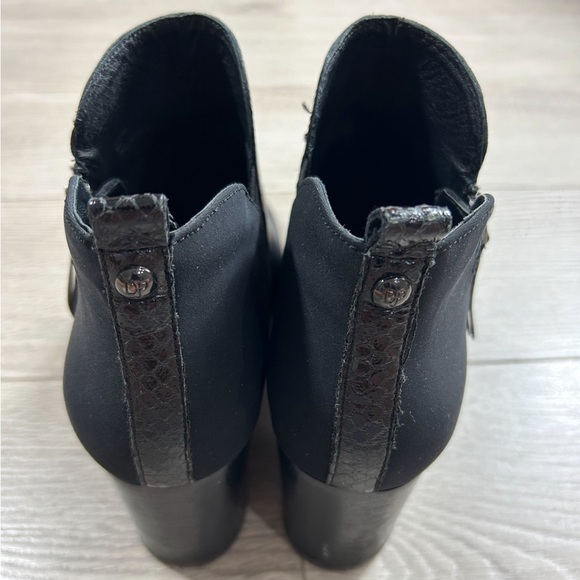 Donald J Pliner Edyn Ankle Boot Black - Picture 5 of 15